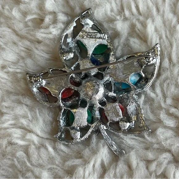 Sarah Coventry Vintage Silver Toned Leaf Brooch - Picture 9 of 13